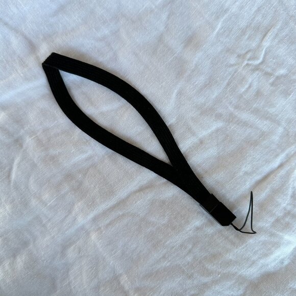 Black Wrist Strap Phone and Camera Lanyard - Picture 10 of 13